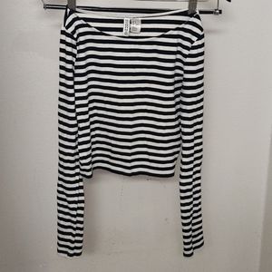 Basics! Crop top/long sleeve w. STRIPES!